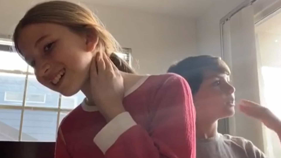 Sister pranks brother into thinking he broke her neck