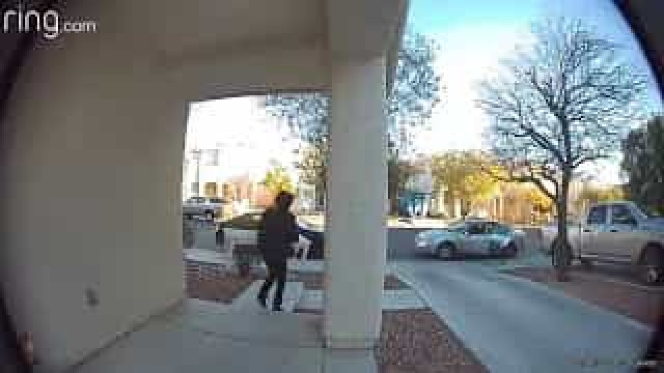 Brazen Apparent Theft Caught on Doorbell Camera - Buzz Videos