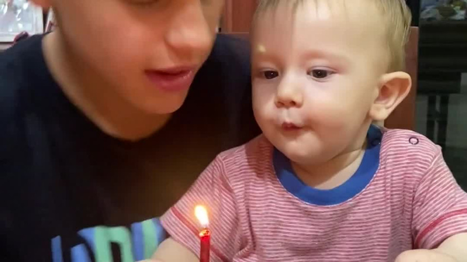Brother Gets Distracted During Birthday Candle Blow Out Buzz Videos