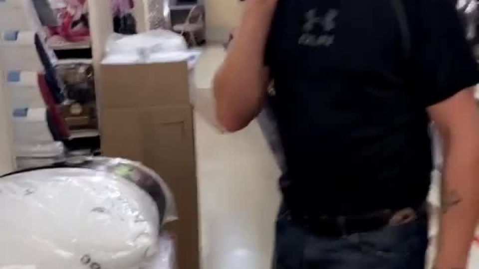 Husband Has a Unique Way of Testing Pillows Buzz Videos